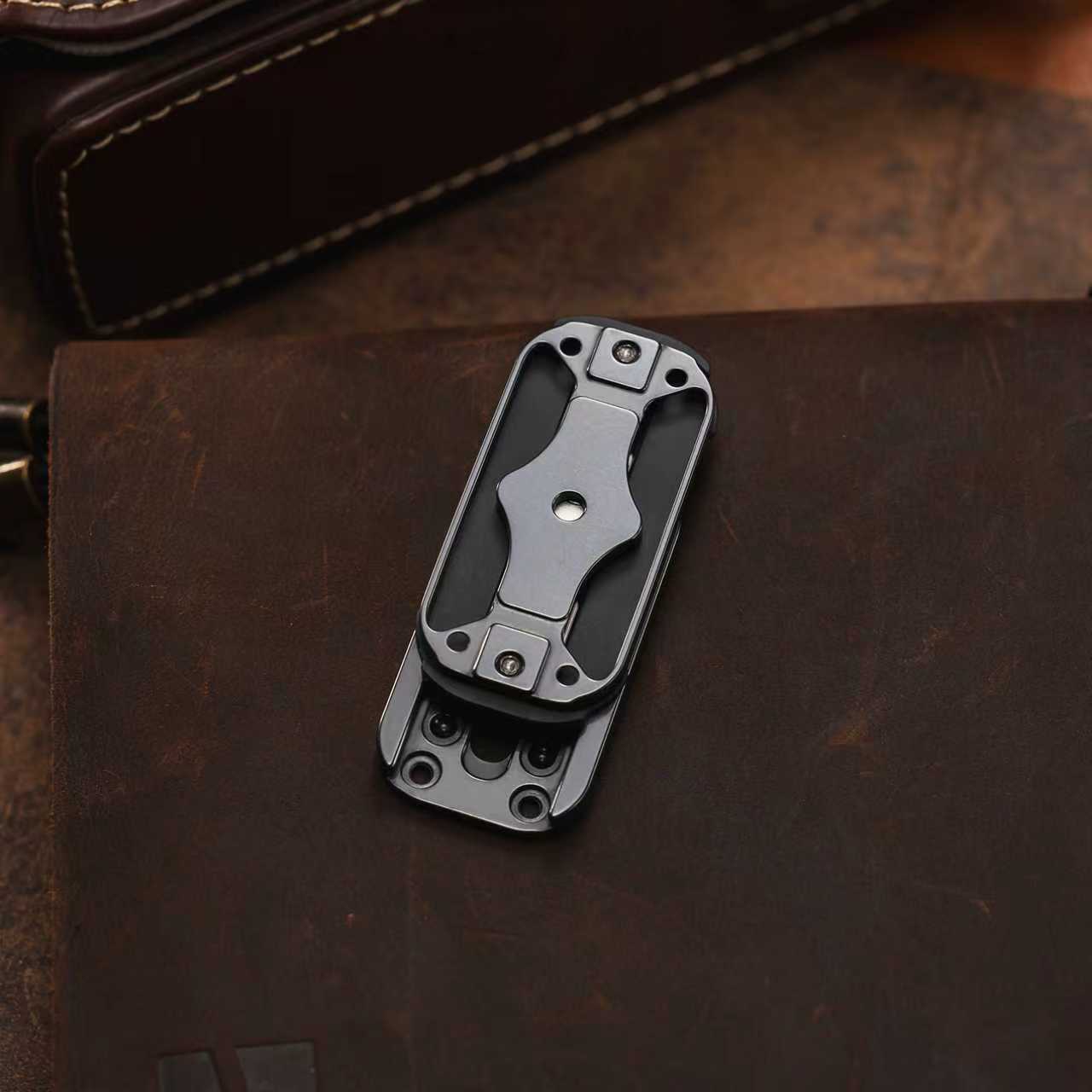 Slider Core-Ejection – ZERO ONE EDC