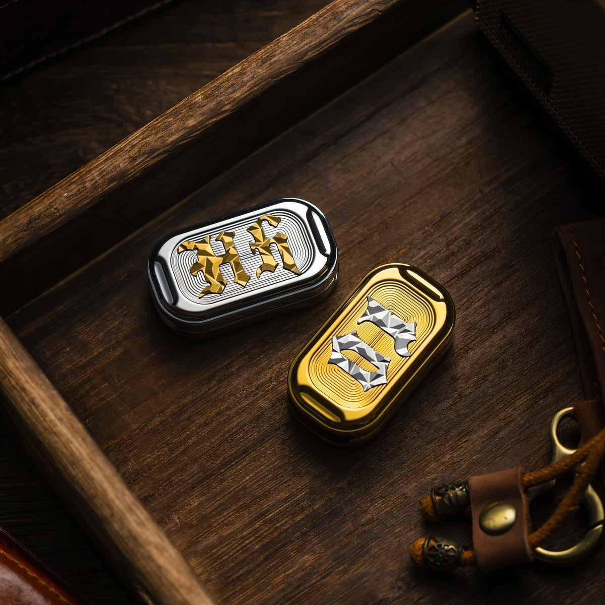 01EDC & HH EDC co-branded shell