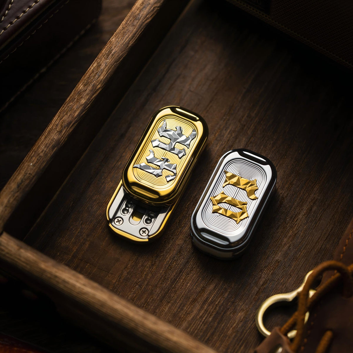 01EDC & HH EDC co-branded shell